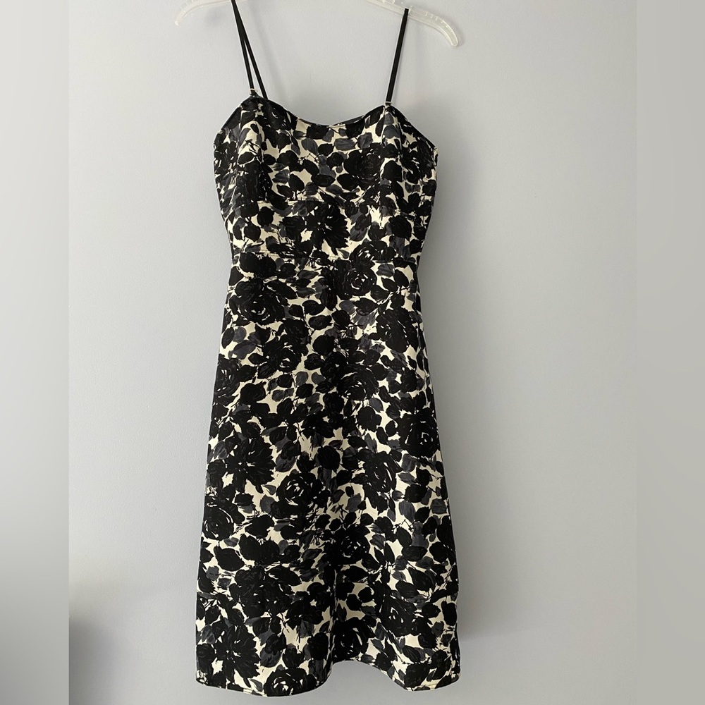 NWT J.Crew Black and White Strapless Knee-Length Dress (Size P2)
